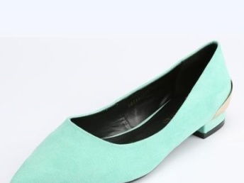 廣州庫(kù)存鞋服箱包收購(gòu)指南 電商、工廠與倉(cāng)庫(kù)的長(zhǎng)期合作策略